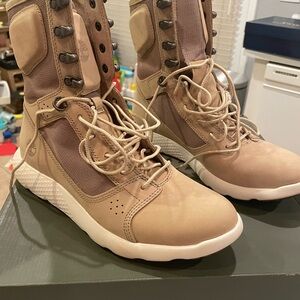 Timberland Tan High-Top Boots